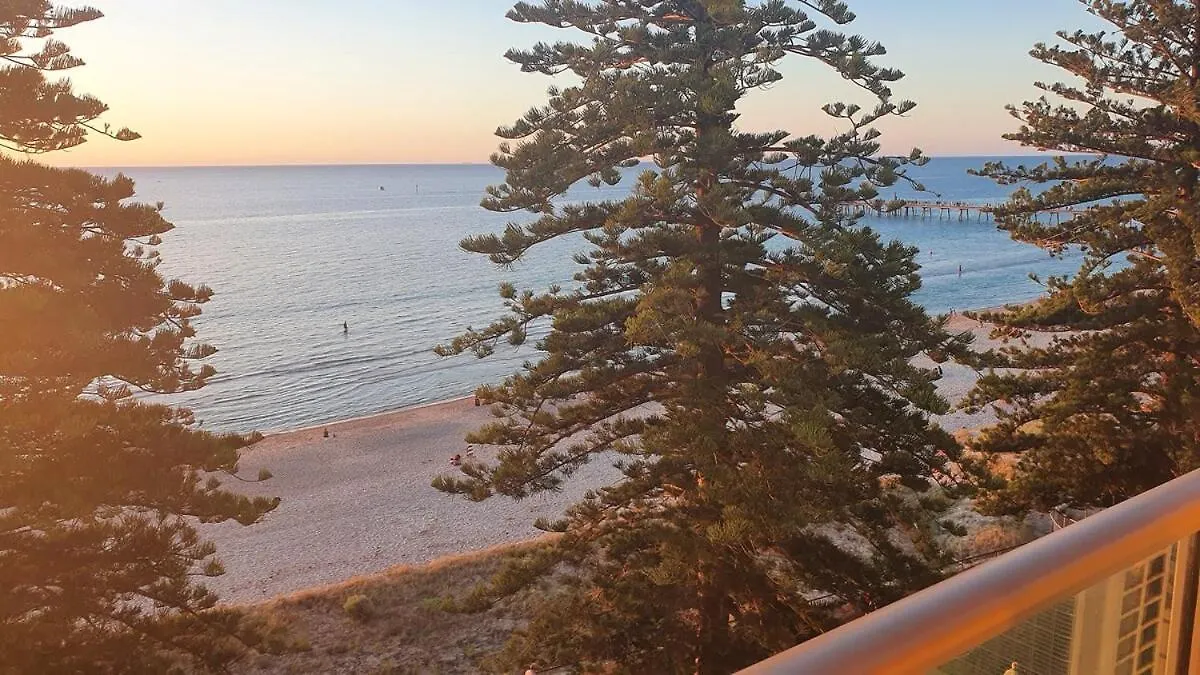 Seaview Escape Glenelg Apartment