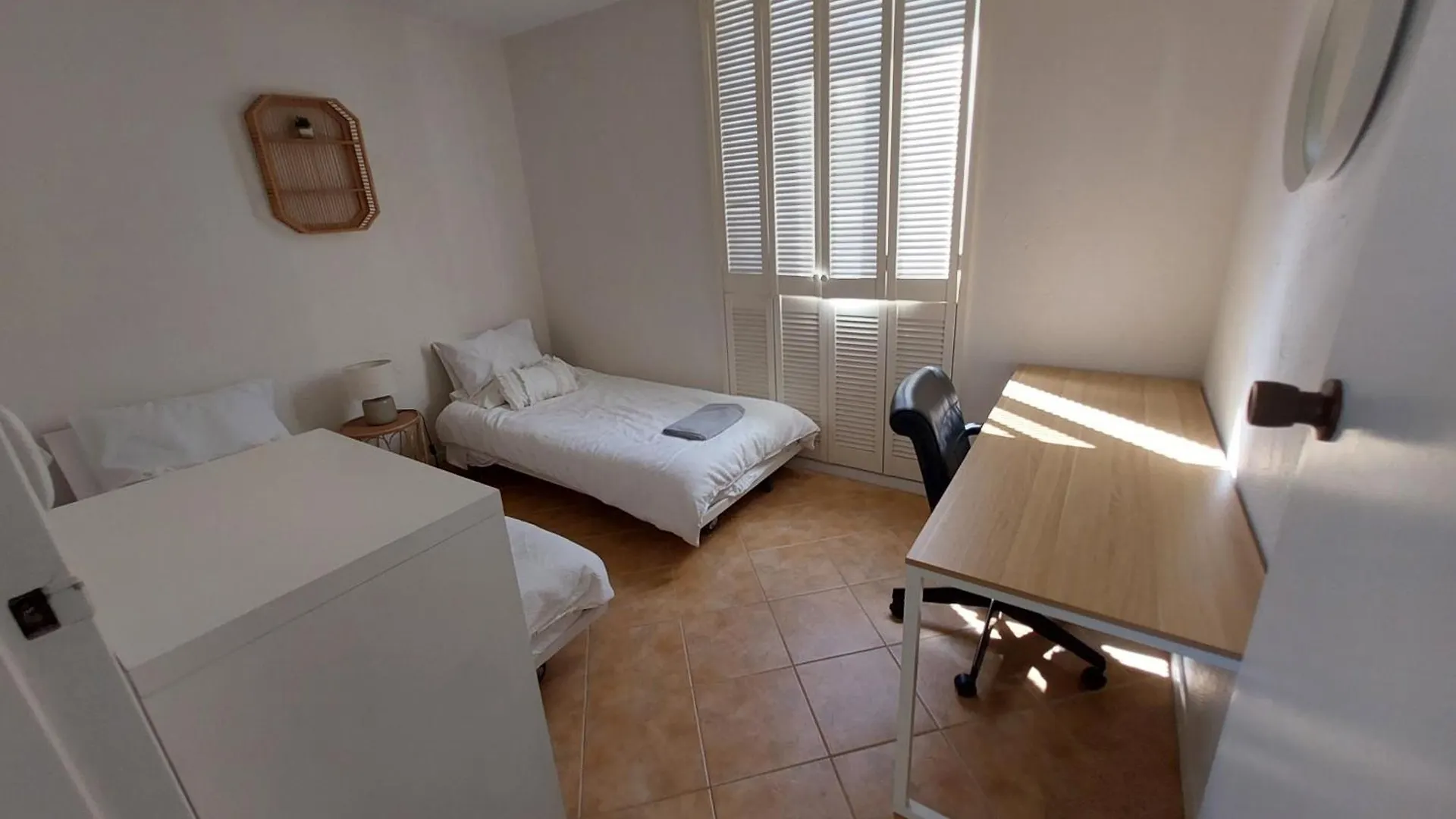 Seaview Escape Glenelg Apartment 0*,  Australia